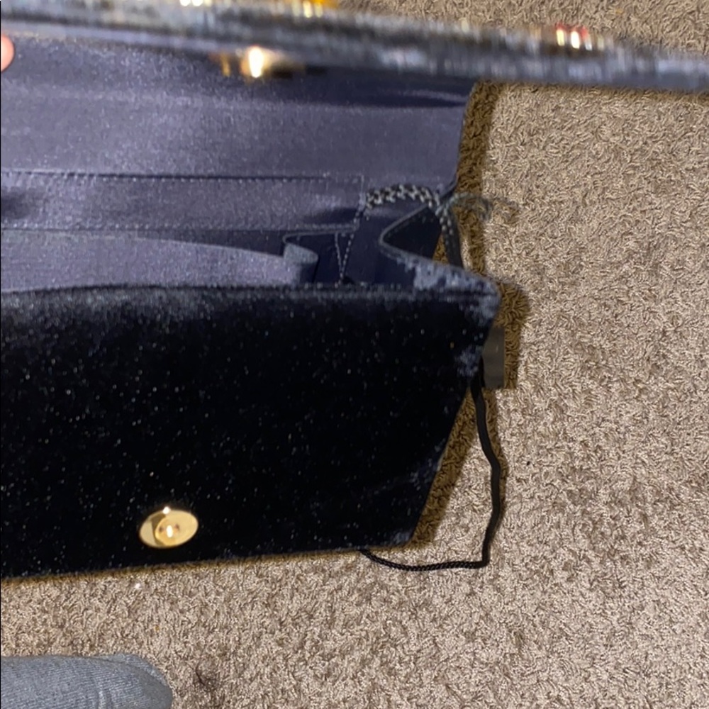Purse! - Picture 3 of 3